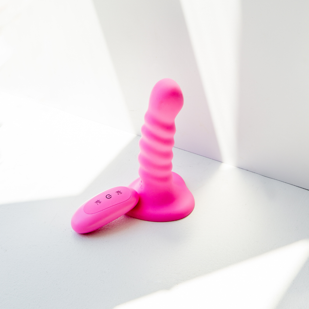 Colours Ribbed 5" Vibrating Dildo