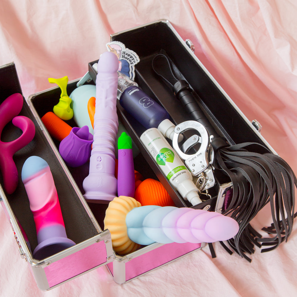 Simple and True XL Lockable Vibrator Case
